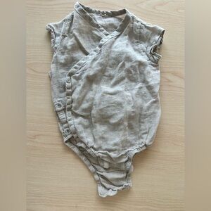 H&M Light Gray/Beige Kids Bodysuit